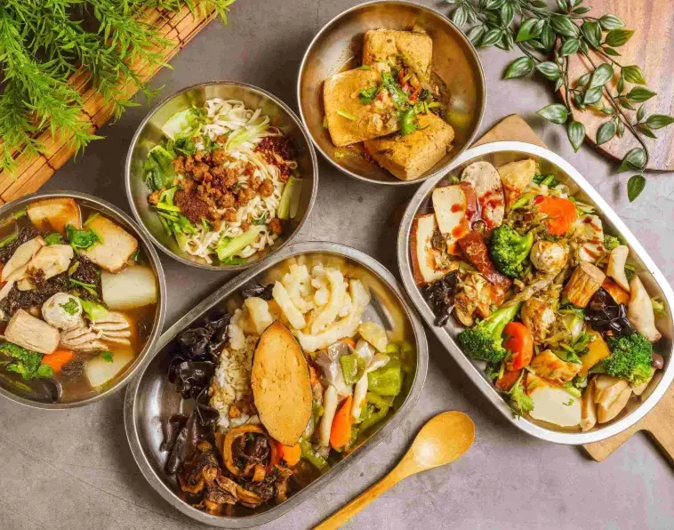 台北深夜素食餐廳全攻略：夜貓族的蔬食宵夜地圖