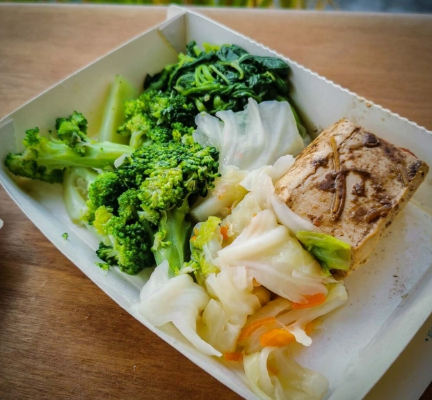 國華街素食餐廳