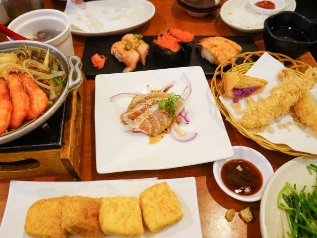 高雄小港餐廳
