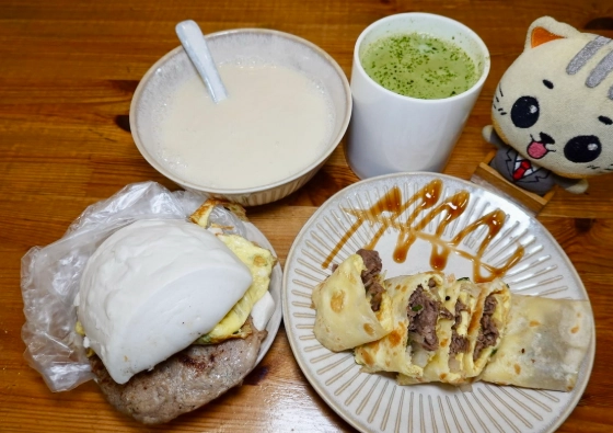 灣裡早餐店