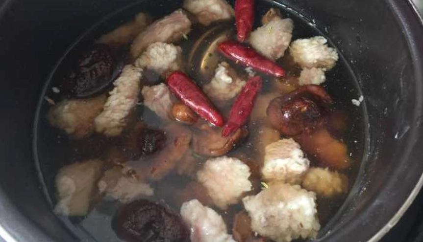 电锅卤肉食谱 电锅卤肉食谱